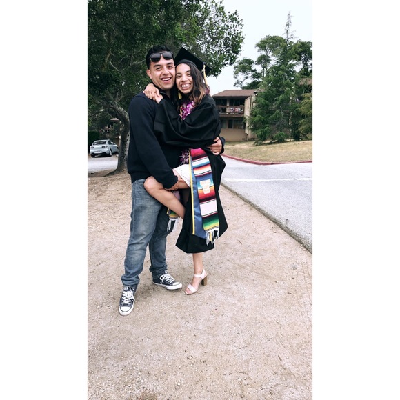 Meet your Posher, May - Picture 7 of 7